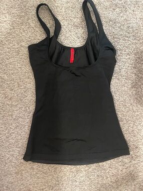 SPANX Simplicity Open Bust black Cami Tank Top medium
